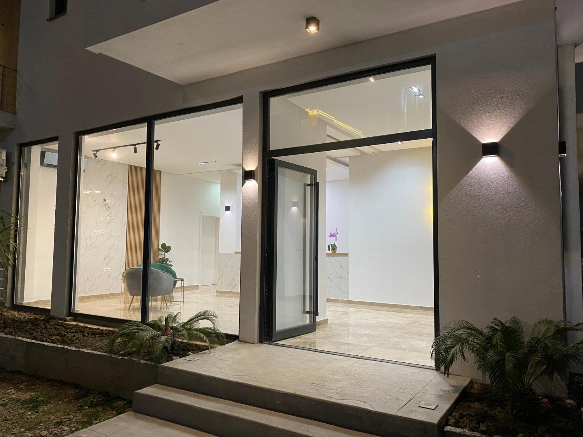 Supreme Luxury Aparthotel Ulcinj Exterior photo